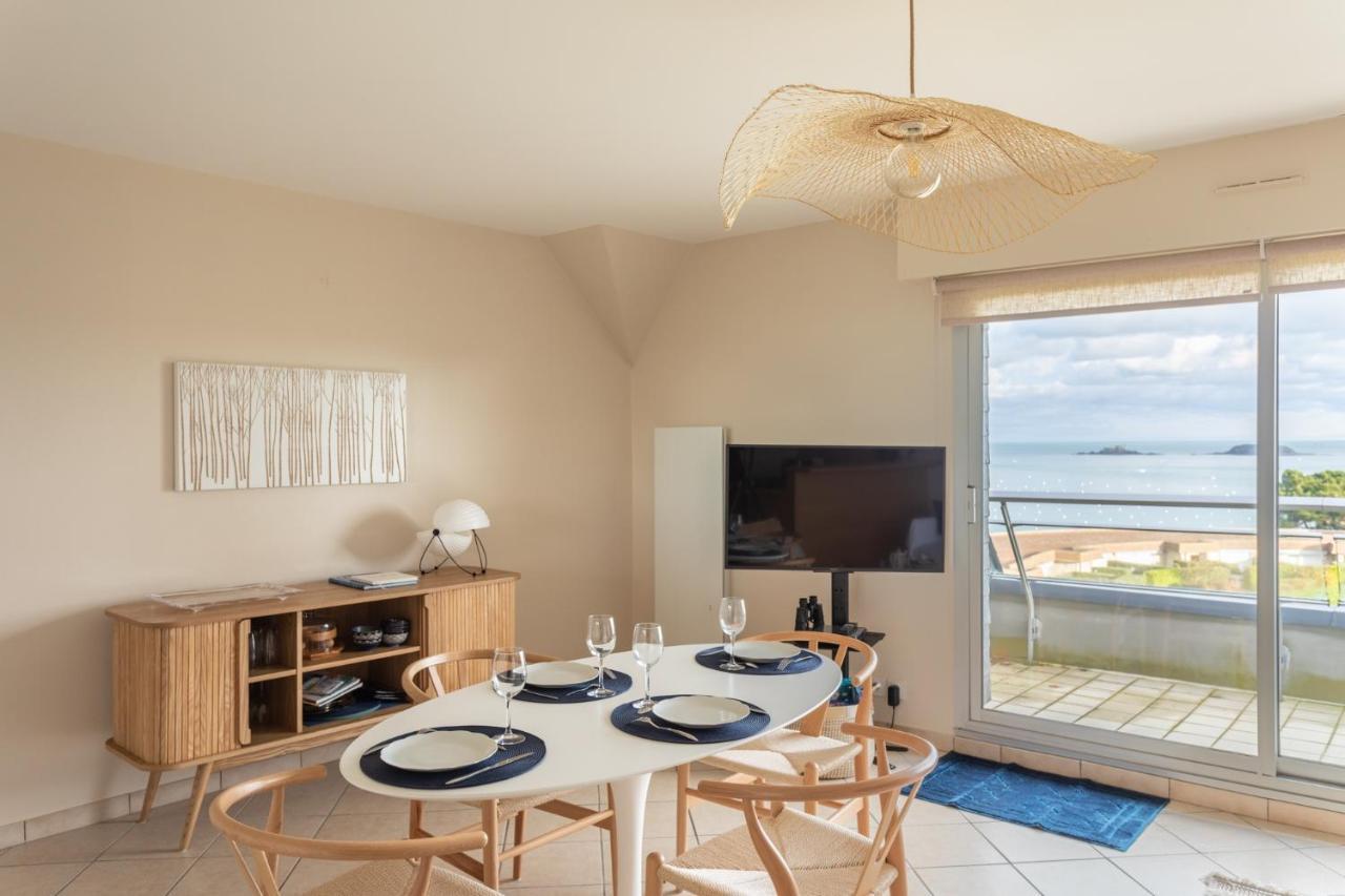 Heol - Appartement 2 Chambres - Vue Mer Et Parking Ντινάρ Εξωτερικό φωτογραφία