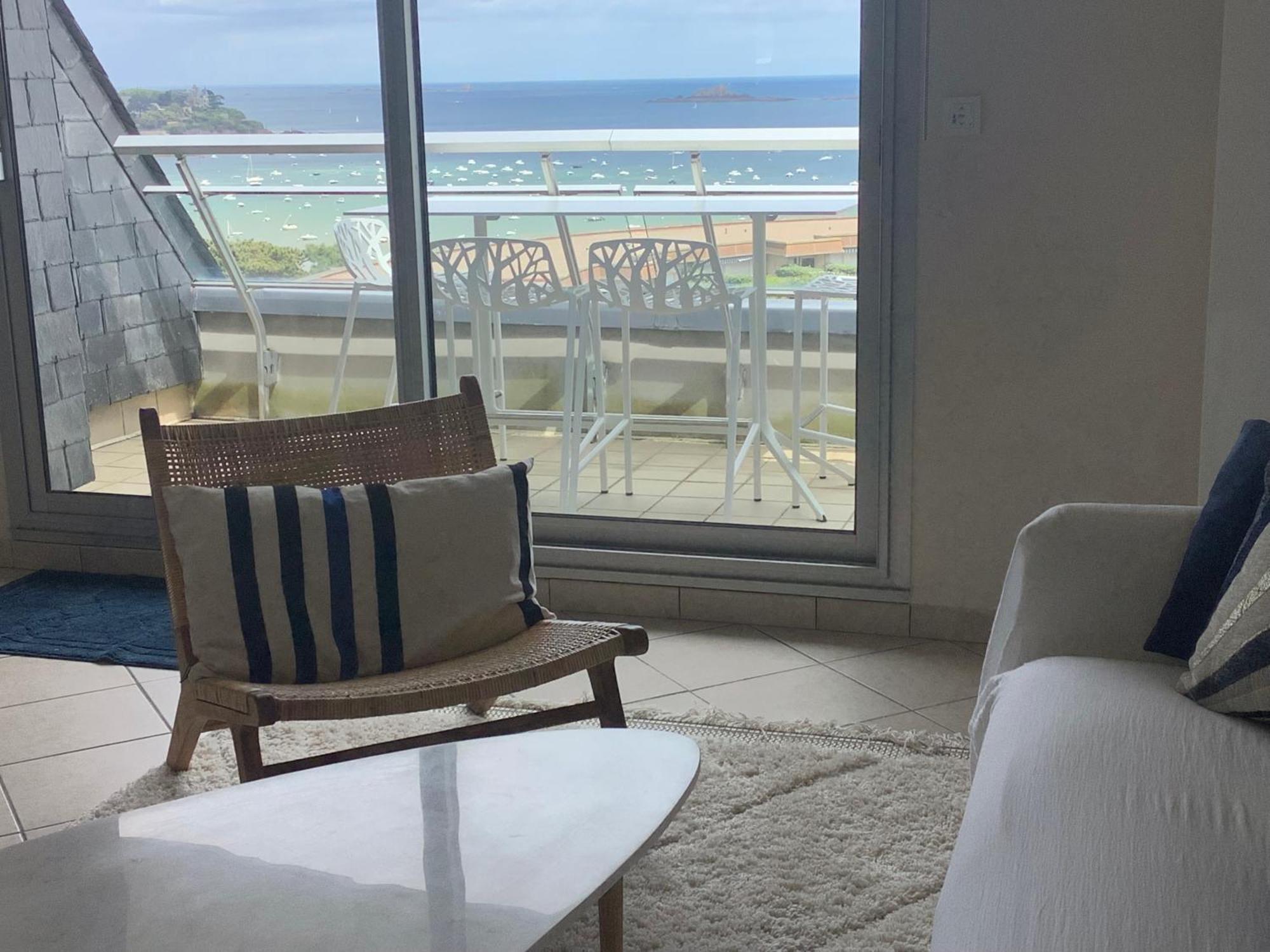 Heol - Appartement 2 Chambres - Vue Mer Et Parking Ντινάρ Εξωτερικό φωτογραφία